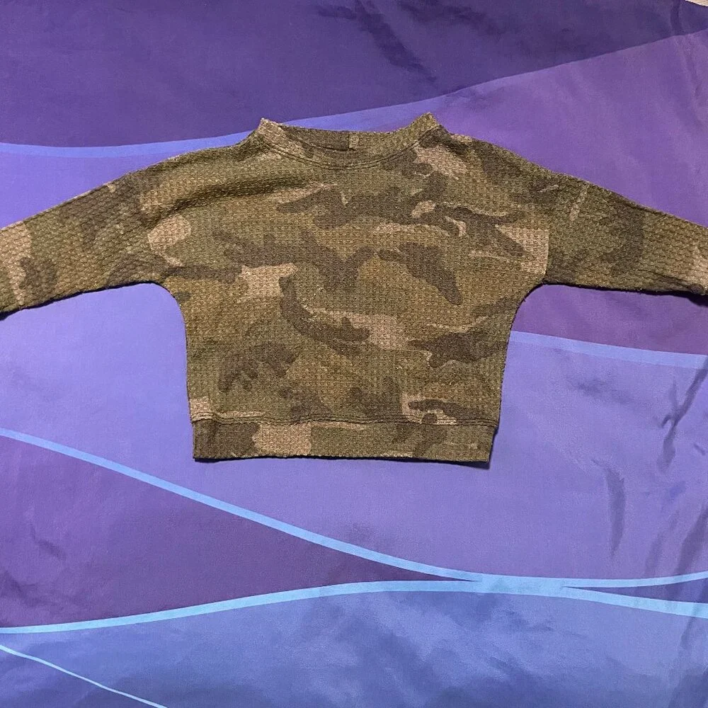 🔥6/$10🔥 Brinklee Ave Toddler Long Sleeve Shirt, 18-24 Months, Green Camo